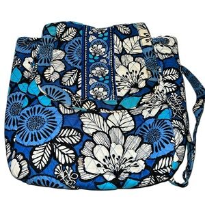 EUC Vera Bradley Purse Backpack with Detachable Straps and Silver Hardware